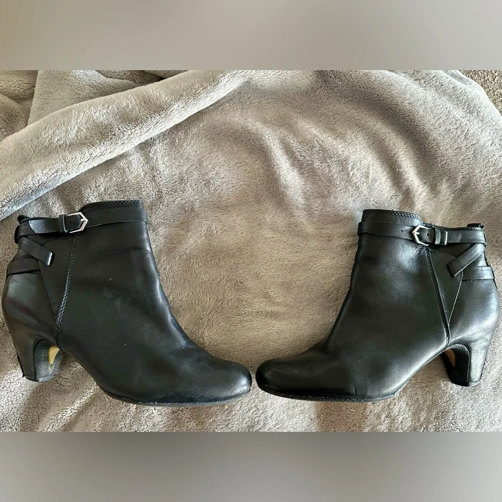 Sam Edelman Booties - Picture 2 of 5